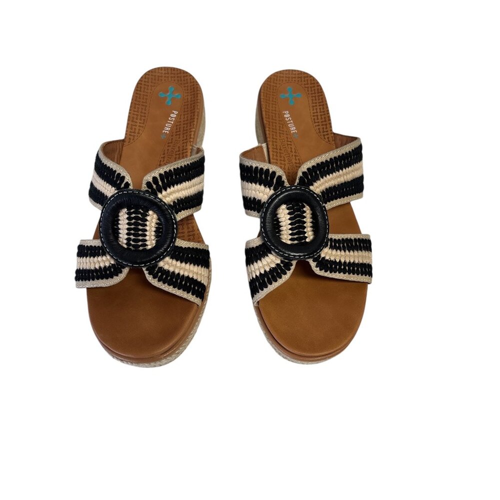 Baretraps Posture Womens  Woven Slip-On Wedge Sandals With Black & White Straps